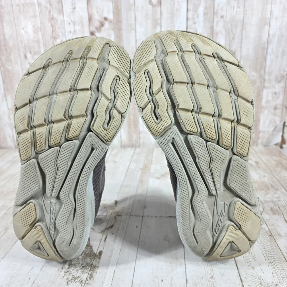 Altra Experience Flow Womens Gray Road Running Shoes AL0A85NW550 Size 8.5